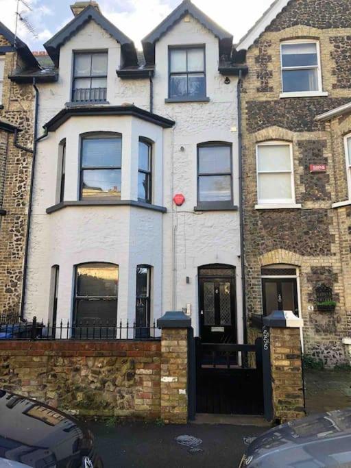 Trendy 3 Bedroom Home Close To Margate Beaches Bars Resturants 2 Night Min Stay Westgate-on-Sea Екстериор снимка